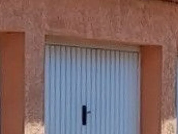 Parking/Garage