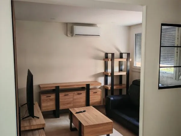 T4 rénové avec clim - 3 chambres - Grenoble
