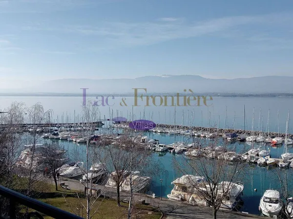 Villa 4 pièces 230 m²