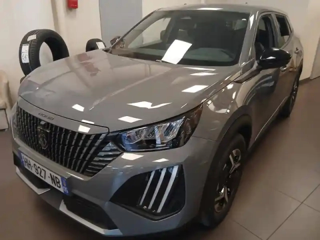 Peugeot 2008 hybrid 145 e-dcs6 — photo 1