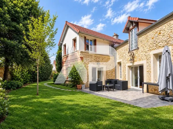SEVRES RIVE GAUCHE - MAISON DE CHARME