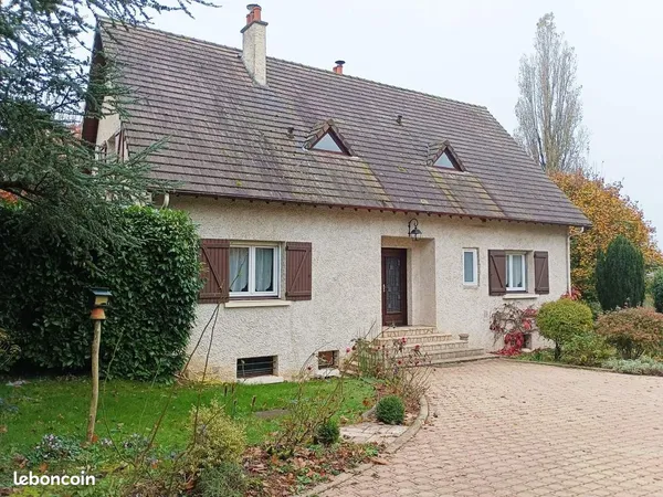 Maison 6 pièces 162 m²