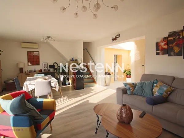MAISON DONGES CENTRE VILLE ENVIRON 90 M2, 2 CHAMBRES, SEJOUR 35 M², JARDIN ET GRAND GARAGE + DEPENDA