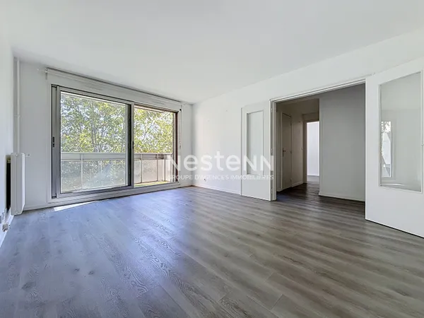 MONTROUGE - QUARTIER PORTES DE MONTROUGE - Appartement 2 pièces avec 2 balcons en étages