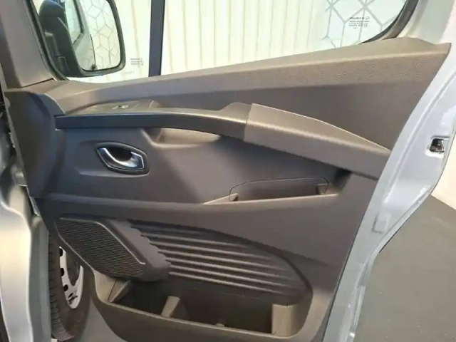 Renault Trafic fg blue dci 150 l2h1 3t gsr2 — photo 13