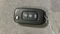 Renault Clio 1.0 Eco-G 100ch Evolution - 24 — photo 16