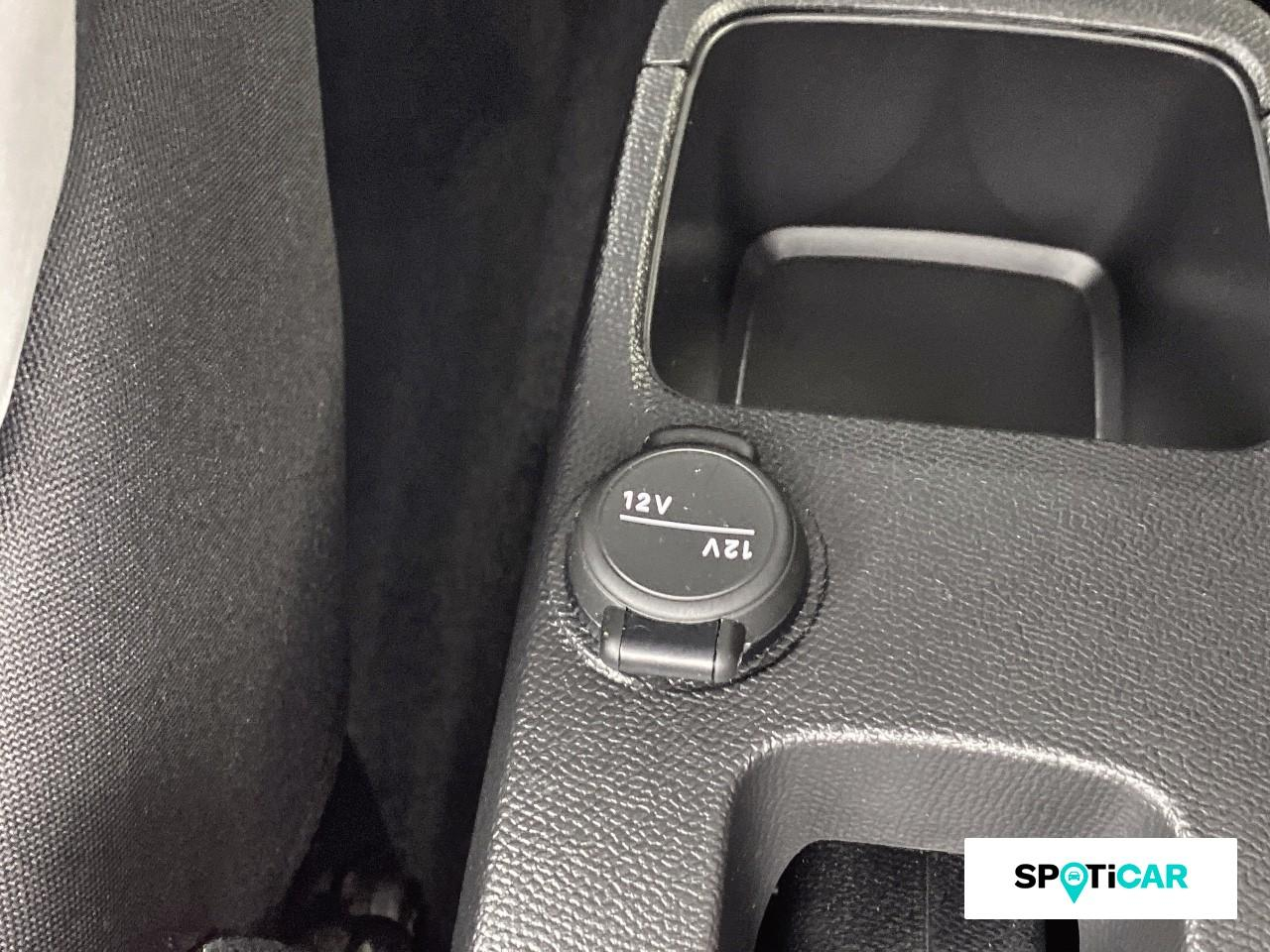 Citroën C3 1.2 turbo 100ch max — photo 16