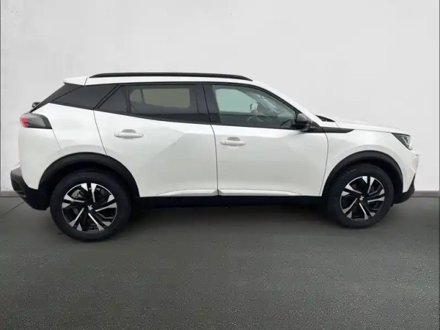 Peugeot 2008 bluehdi 130 s&amp;s eat8 — photo 4