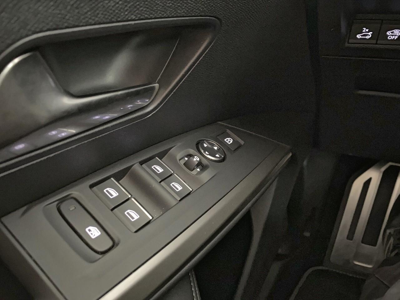 Peugeot 3008 electrique 210 ch 73 kwh gt — photo 20
