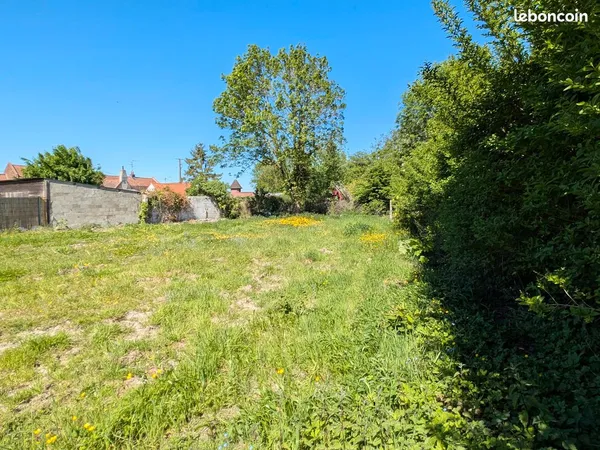 Terrain constructible centre village