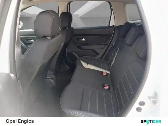 Dacia Duster 1.5 dci 110ch prestige 4x2 — photo 12