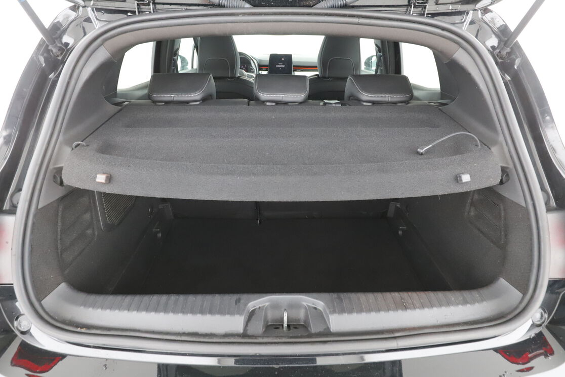 Renault Clio 1.3 TCe Intens EDC — photo 16