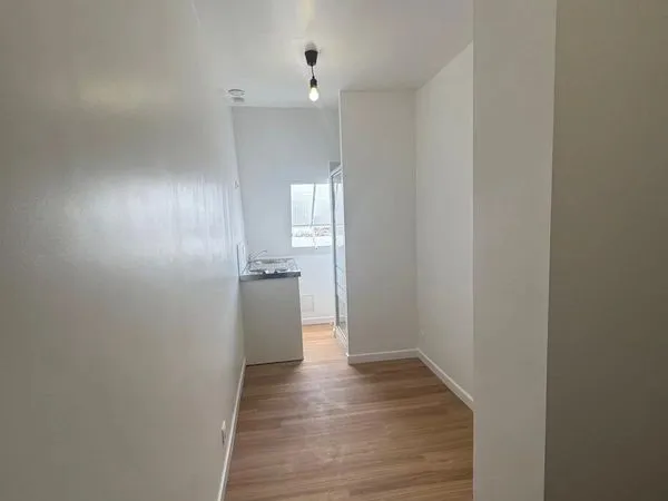 Appartement 1 pièce 8 m²