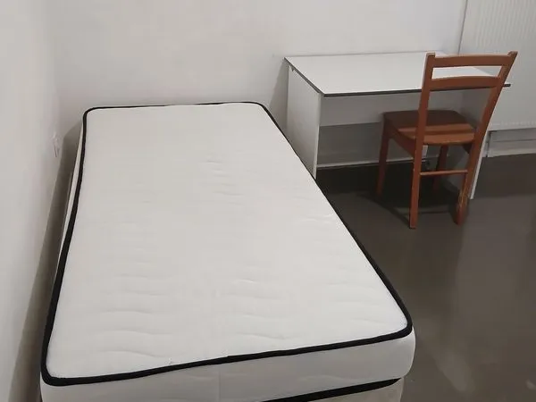 Colocation mixte Çĥàmbre à louer
