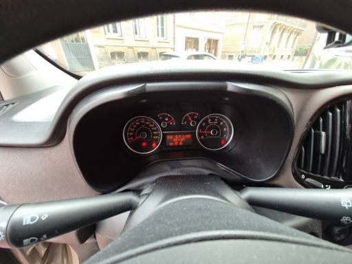Fiat Doblo 1.6 MultiJet 120 - Trekking – 2017 – 152113 km – Diesel – Boîte Manuelle — photo 16