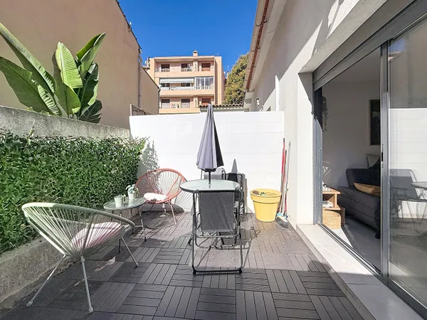 Toulon Ouest, Rare maison T3 en duplex de 2016