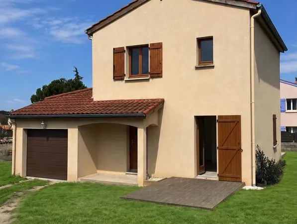 Maison T4 avec garage et terrain clos