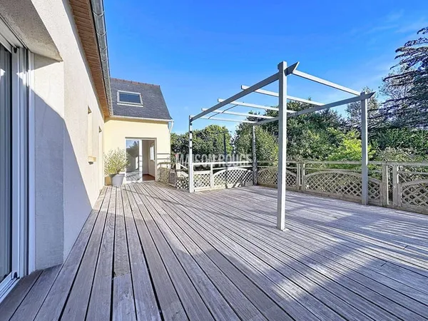 Maison 8 pièces 156 m²