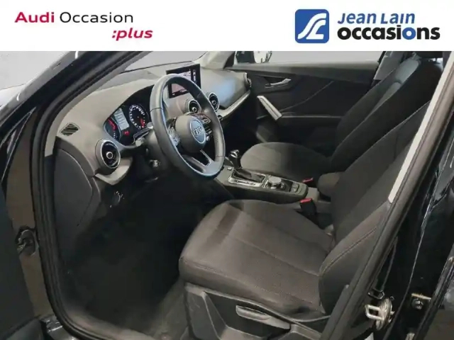 Audi Q2 35 tfsi 150 s tronic 7 — photo 11