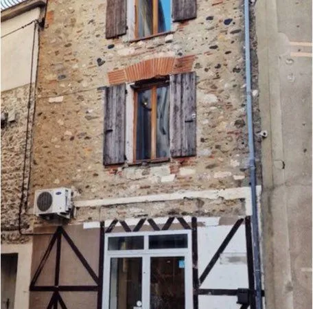 Loue maison de village f3 avec Local commercial