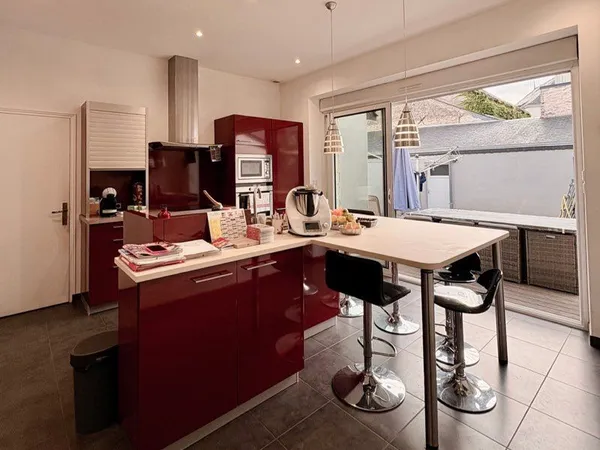 Maison Evron 7 pièces 173m2