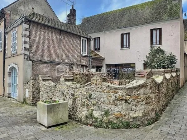 Maison de village 4 pièces 130 m²