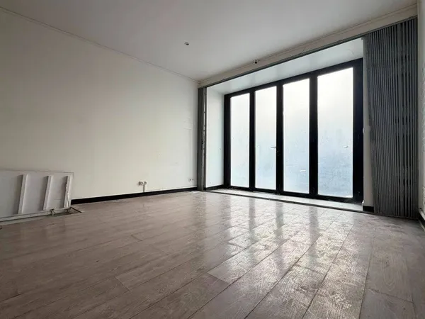 Local commercial 59 m²