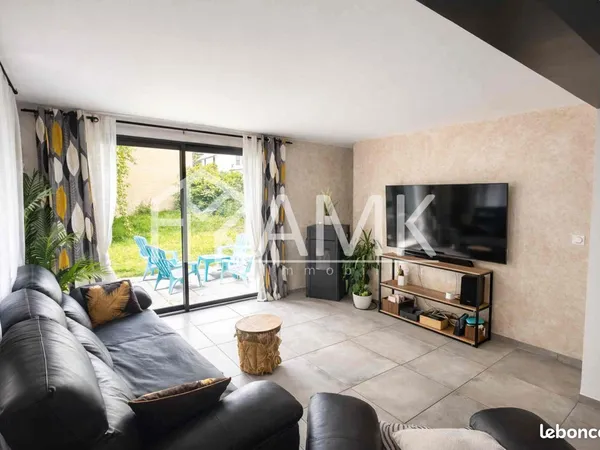 Maison 7 pièces 106 m²