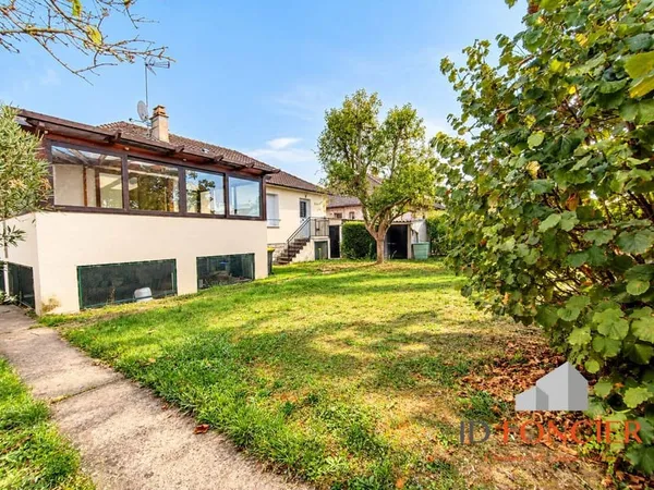 Maison 6 pièces 120 m²