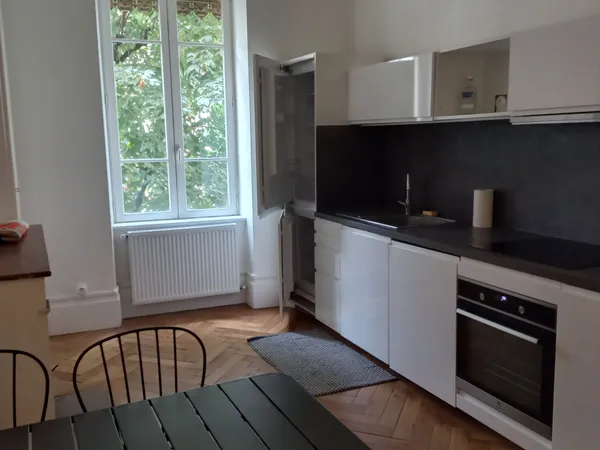 Loue appartement