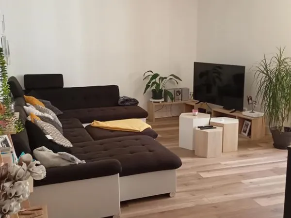 Appartement f3 1er etage digoin