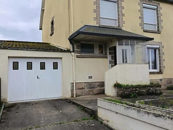 Maison entièrement à rénover proche de tout commerce et école à saint malo