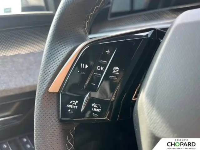 Peugeot 5008 hybrid 145 ch e-dcs6 — photo 17