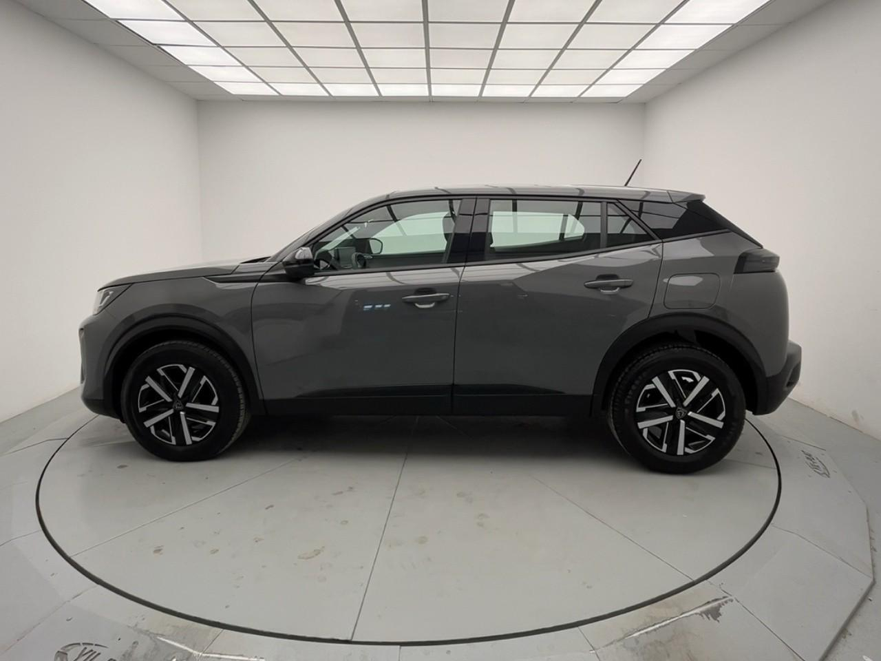 Peugeot 2008 hybrid 136 e-dcs6 active — photo 2