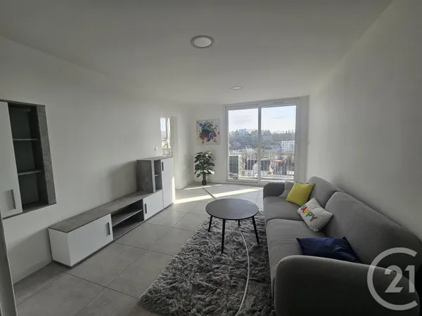 Appartement 2 pièces 67 m²
