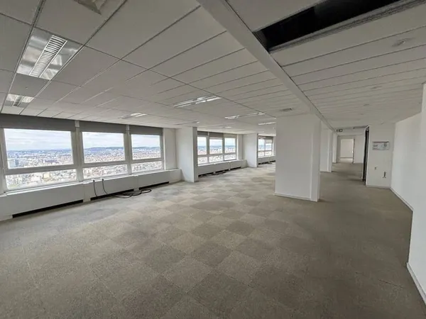 Bureaux 421 m²