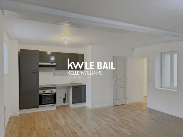 Saint-Denis Porte de Paris - studio de 36 m² refait à neuf