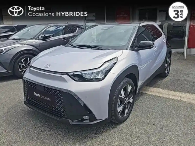 Toyota Aygo X 116h graphic