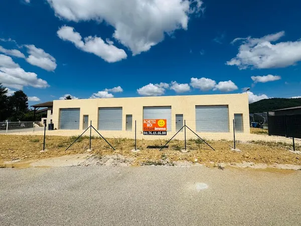 Parking/Garage/Box 168 m²