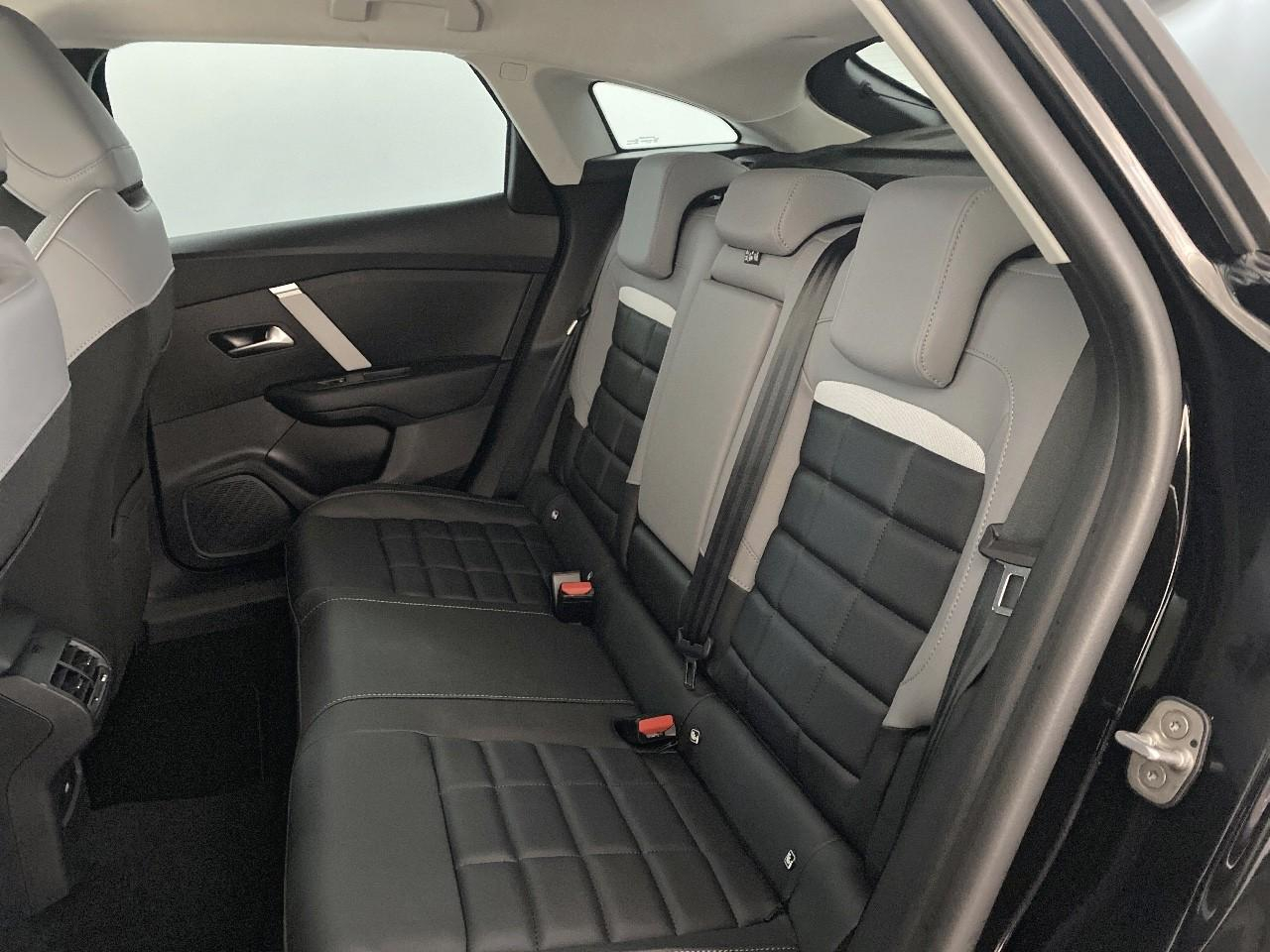 Citroën C4 hybride 145 ch e-dcs6 max — photo 10