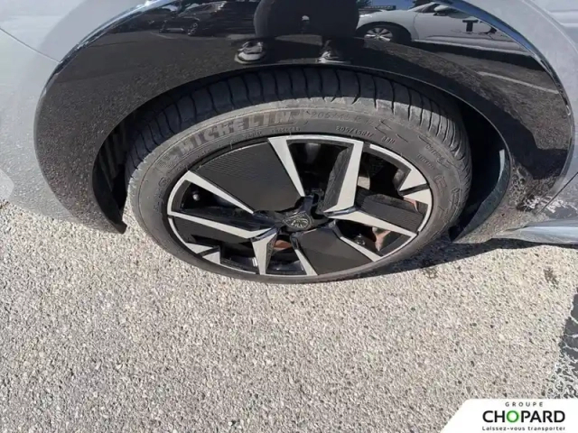 Peugeot 208 hybrid 110 e-dcs6 — photo 12