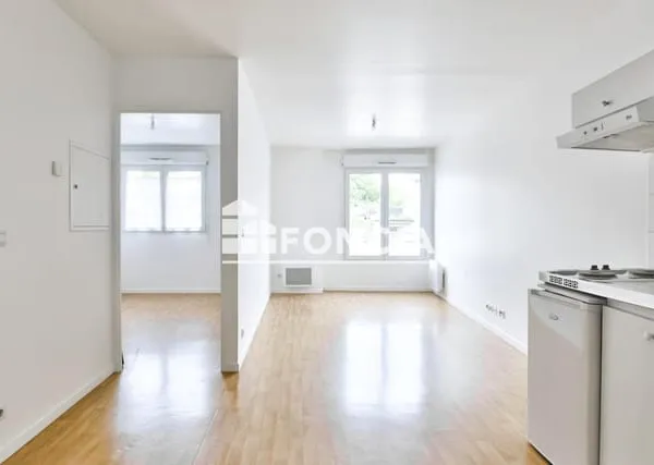 CORBEIL-ESSONNES - Appartement 2 Pièces avec parking