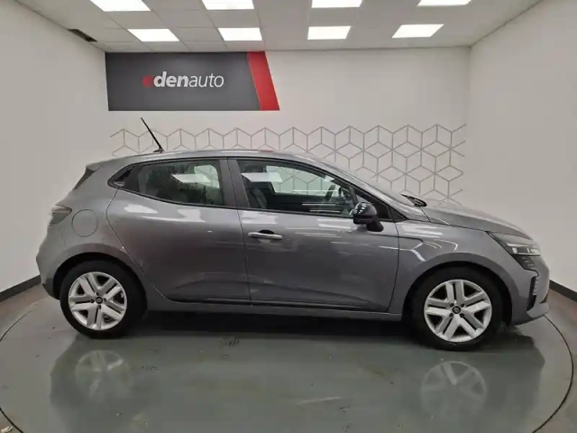 Renault Clio tce 90 — photo 111