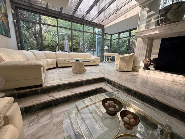 Maison 5 pièces 208 m²