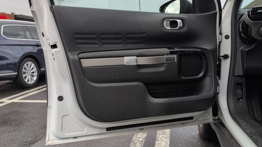Citroen C4 Cactus 1.2 VTI 82 cv - Feel – 2017 – 138581 km – Essence – Boîte Manuelle — photo 20