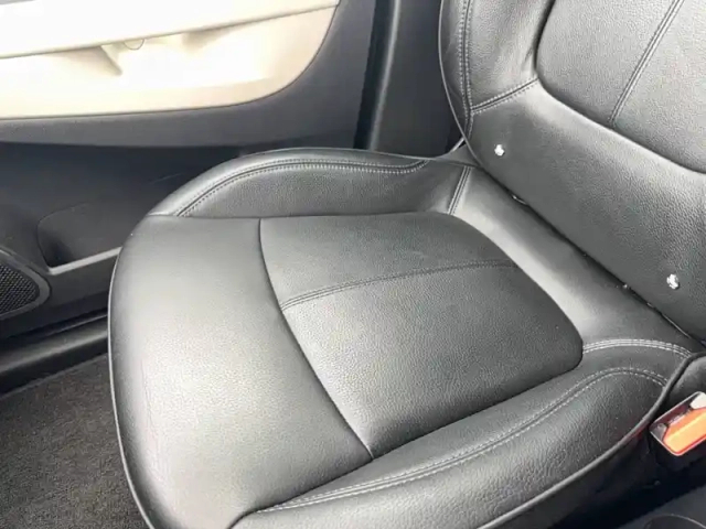 Renault Captur tce 150 fap edc — photo 32