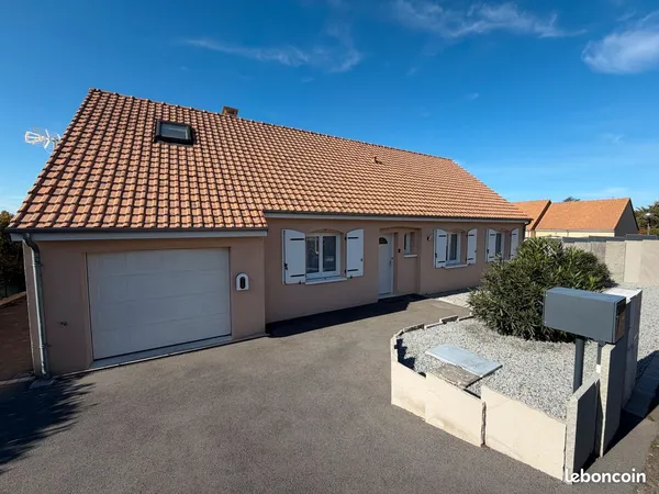 À VENDRE - Maison Familiale de 102 m2