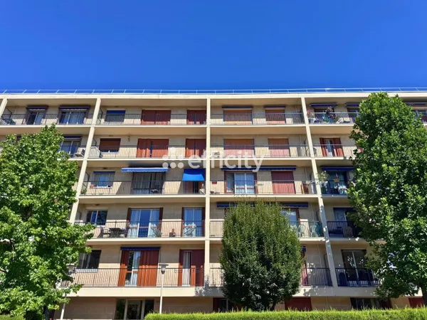 Appartement 3 pièces 94 m²