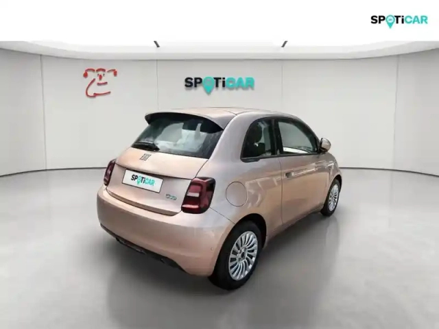 Fiat 500 e 118ch my23 — photo 6