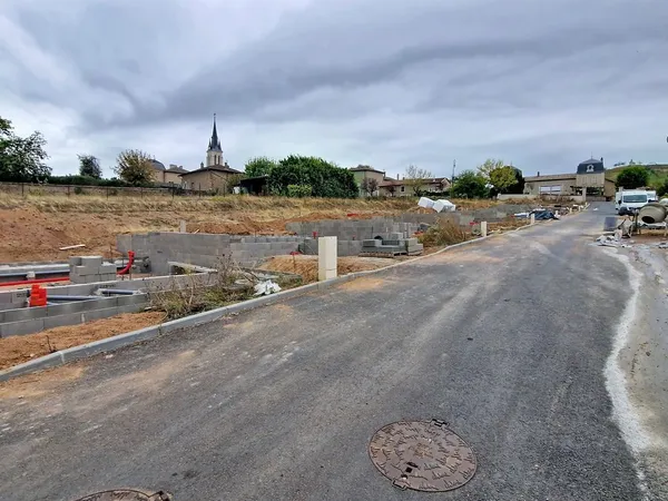 Maison neuve 3 chambres avec jardin et garage - Fleurie - PSLA